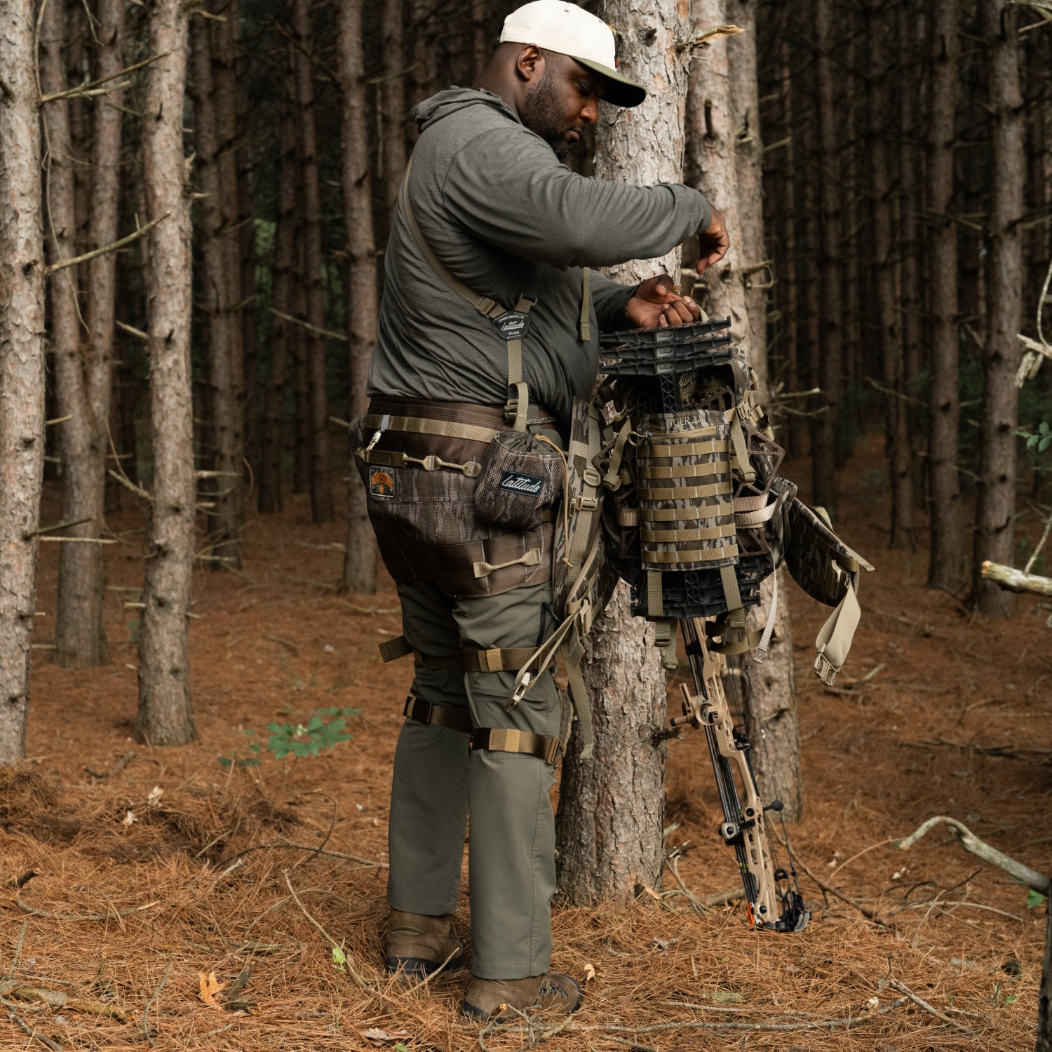 Lonestar Saddle - Mossy Oak Bottomland